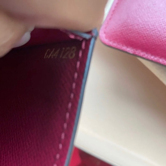 🚨SOLD🚨Louis Vuitton jeanne wallet - Picture 5 of 8